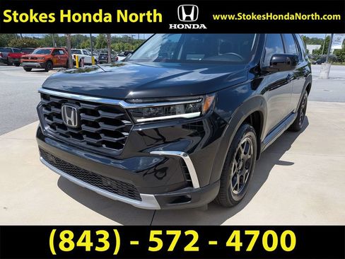 Certified 2025 Honda Pilot EX-L image 5