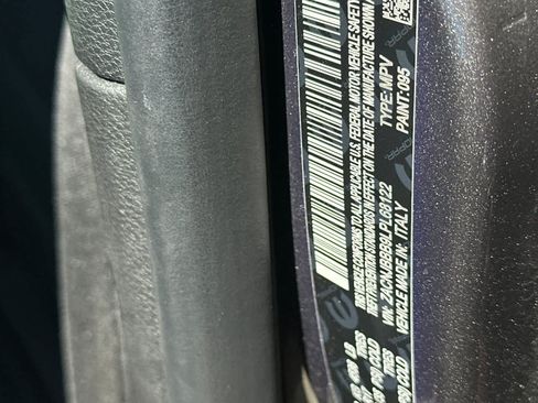 Used 2020 Jeep Renegade Latitude w/ UConnect 8.4 Nav Group AWD/4WD image 25