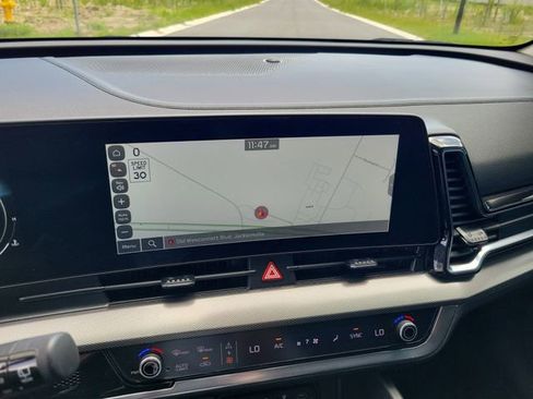 Used 2023 Kia Sportage SX FWD image 22
