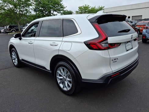 Used 2024 Honda CR-V EX-L image 4