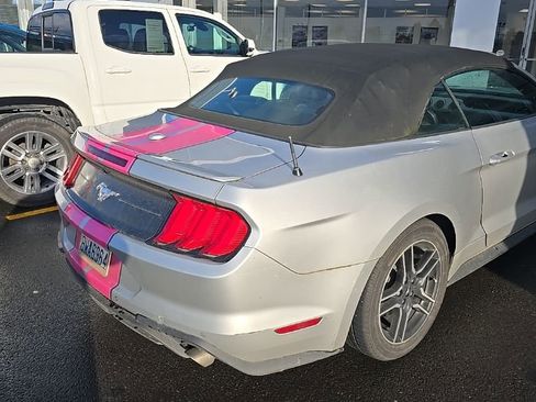 Used 2019 Ford Mustang Premium image 17