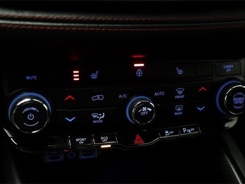 Used 2024 Dodge Durango R/T image 12