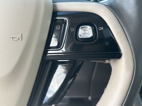 Certified 2022 Lincoln Corsair Reserve w/ Elements Package FWD image 24