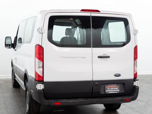 Used 2016 Ford Transit 250 130 Low Roof RWD image 7