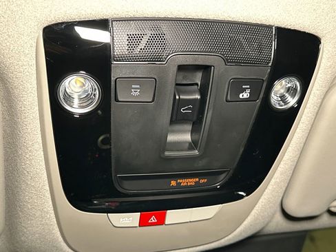 New 2026 Kia Niro Wave FWD image 32