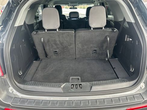 Used 2023 Ford Explorer XLT w/ Equipment Group 202A image 16