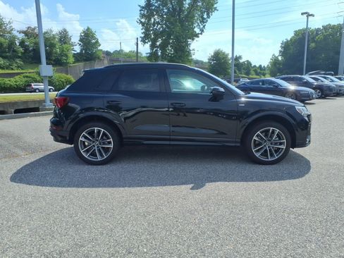 Used 2025 Audi Q3 2.0T Premium w/ Convenience Package AWD/4WD image 5