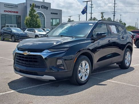 Used 2021 Chevrolet Blazer LT AWD/4WD image 2