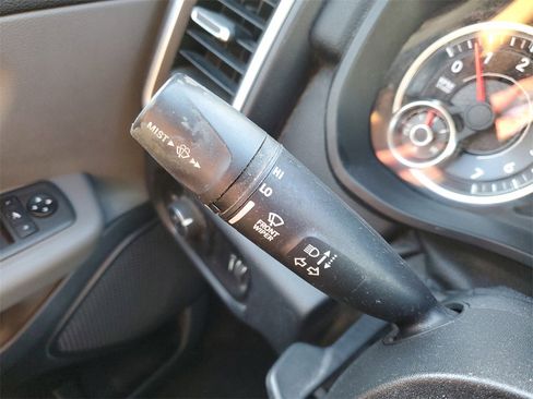 Used 2021 RAM 1500 Big Horn image 26