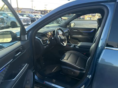 New 2026 GMC Acadia Denali w/ Super Cruise Package image 17