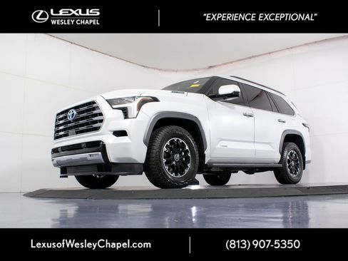 Used 2023 Toyota Sequoia Limited w/ TRD Off-Road Package AWD/4WD image 12