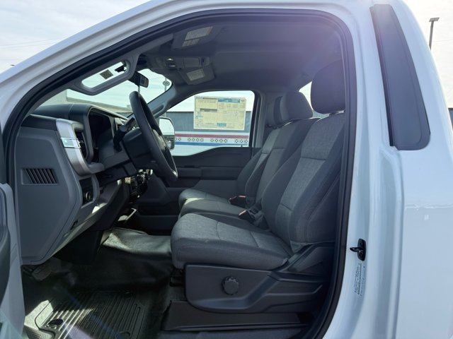 New 2026 Ford F450 XL w/ XL Chrome Package RWD image 11