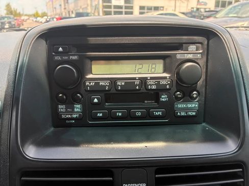 Used 2005 Honda CR-V LX image 27