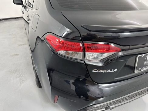 Used 2021 Toyota Corolla SE w/ Carpet Mat Package (TMS) FWD image 29