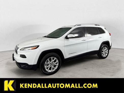 Used 2015 Jeep Cherokee Latitude image 1