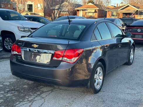 Used 2014 Chevrolet Cruze LT image 6