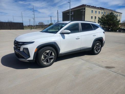 Used 2025 Hyundai Tucson SEL image 2