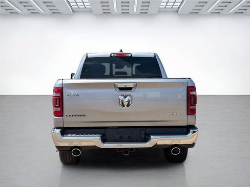 Used 2021 RAM 1500 Laramie AWD/4WD image 4