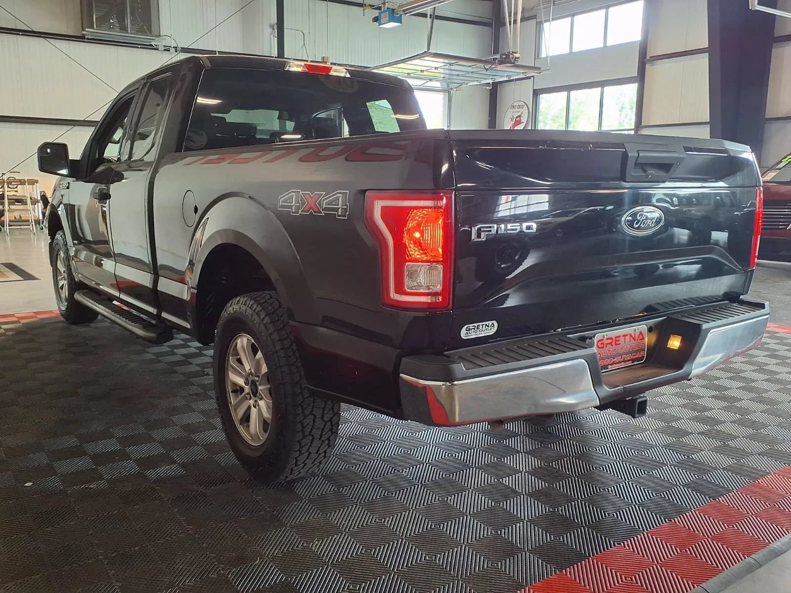 Used 2017 Ford F150 XLT w/ Trailer Tow Package AWD/4WD image 5