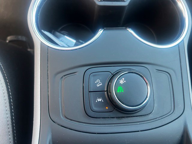 Used 2024 GMC Terrain SLE FWD image 19