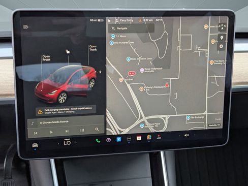 Used 2021 Tesla Model Y 2WD image 22