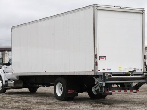 New 2026 Ford F750 2WD Regular Cab Super Duty image 3