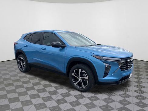 New 2026 Chevrolet Trax RS FWD image 4