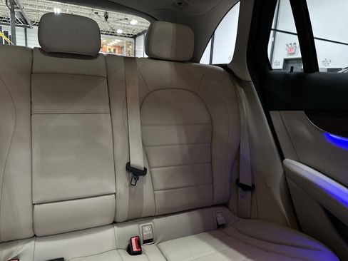 Certified 2022 Mercedes-Benz GLC 300 4MATIC image 29