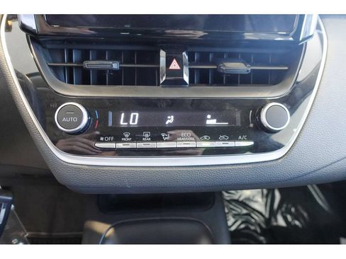 Used 2024 Toyota Corolla LE FWD image 20