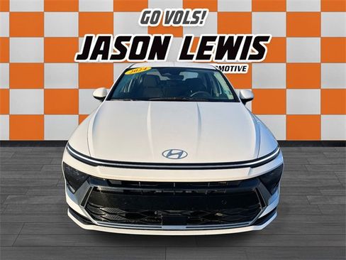 Used 2024 Hyundai Sonata SEL image 9