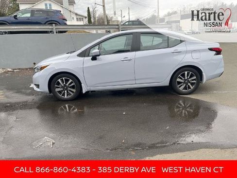 Certified 2025 Nissan Versa SV w/ Trunk Package FWD image 4