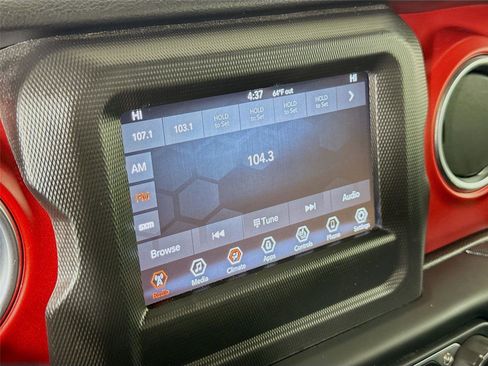 Used 2021 Jeep Wrangler Unlimited Rubicon w/ Steel Bumper Group image 14