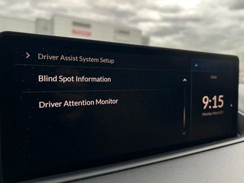 Used 2022 Acura MDX A-Spec image 10