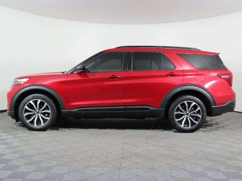 Used 2023 Ford Explorer ST image 41