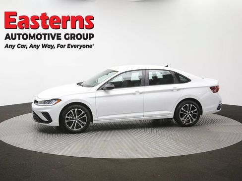 Used 2025 Volkswagen Jetta Sport FWD image 57