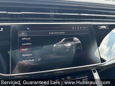 Used 2023 Audi Q7 2.0T Premium w/ Towing Package AWD/4WD image 31