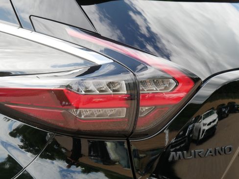 Certified 2024 Nissan Murano SV w/ SV Midnight Edition Package AWD/4WD image 17