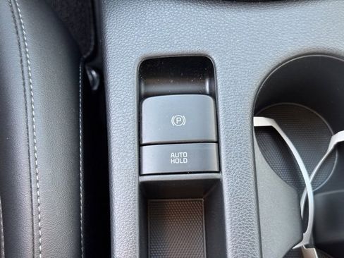 Used 2024 Kia Seltos SX image 27