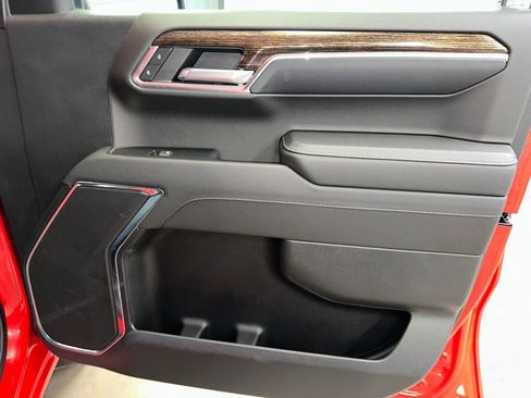 Used 2023 GMC Sierra 1500 Elevation image 30