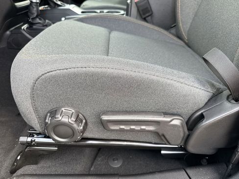 New 2026 Jeep Gladiator Sport AWD/4WD image 22
