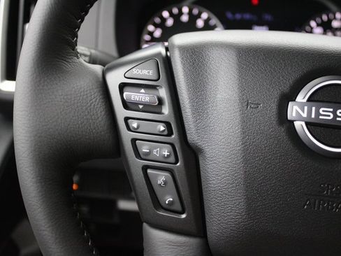 New 2026 Nissan Frontier SV w/ SV Convenience Package image 7