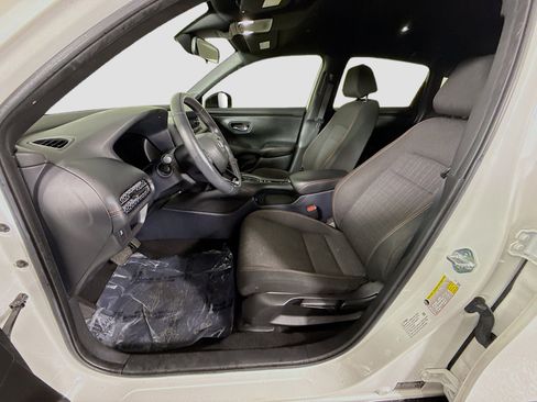 Used 2023 Honda HR-V Sport image 22