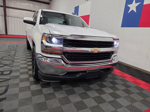 Used 2018 Chevrolet Silverado 1500 LT RWD image 22