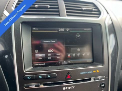 Used 2016 Ford Explorer Platinum image 15