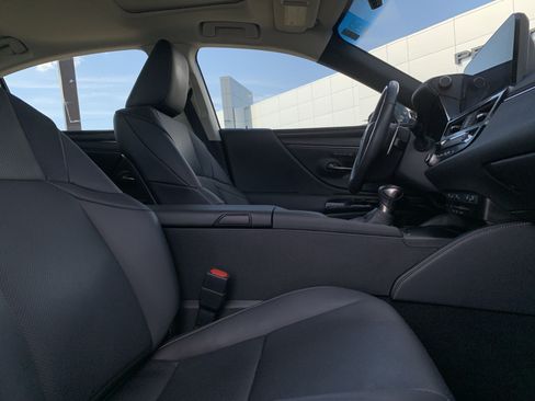 Used 2022 Lexus ES 350 w/ Premium Package FWD image 35