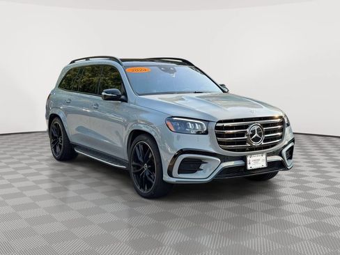 Used 2024 Mercedes-Benz GLS 580 4MATIC image 1