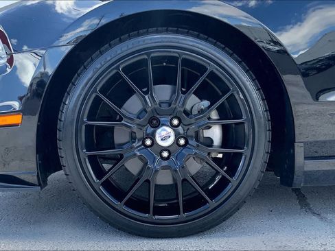Used 2014 Ford Mustang GT Premium w/ Electronics Package RWD image 8