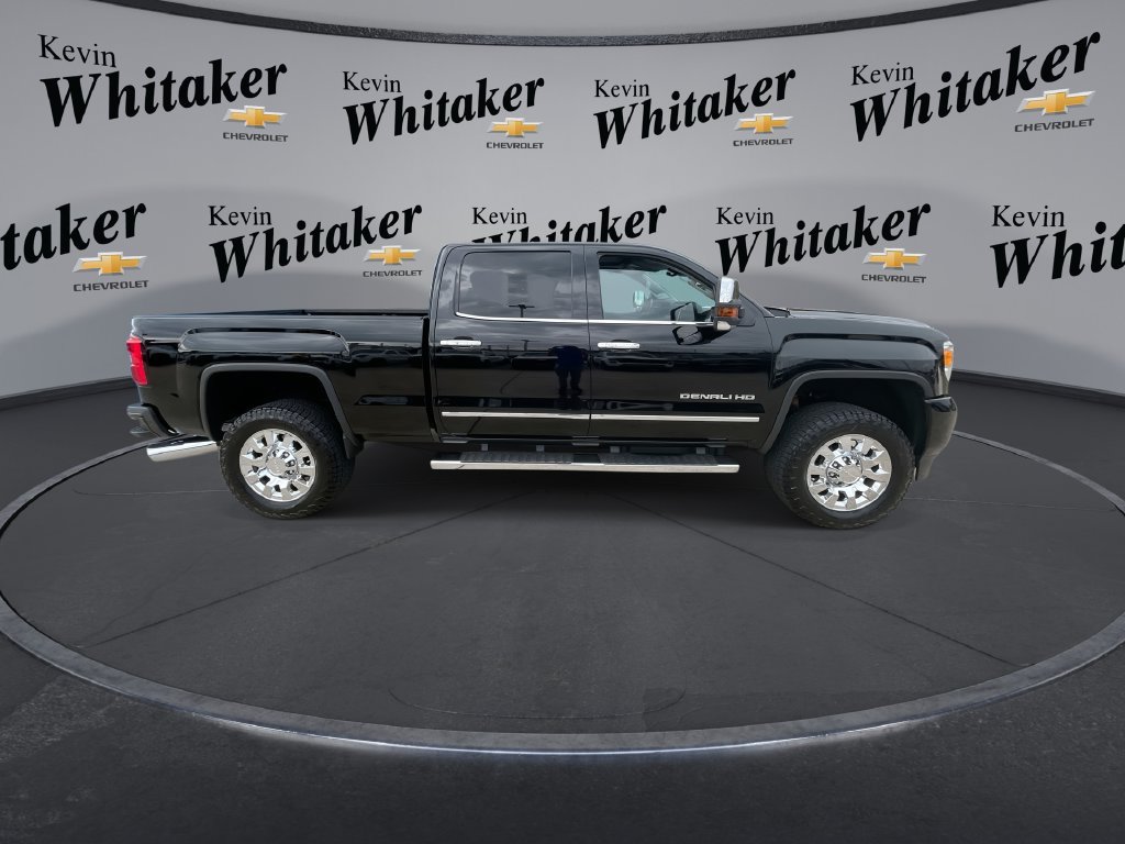 Certified 2015 GMC Sierra 2500 Denali w/ Duramax Plus Package AWD/4WD image 9