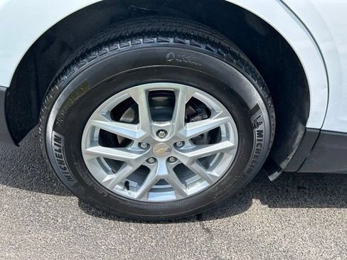 Used 2023 Chevrolet Equinox LS w/ LS Convenience Package FWD image 43