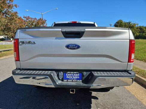 Used 2015 Ford F150 XLT w/ Trailer Tow Package image 5